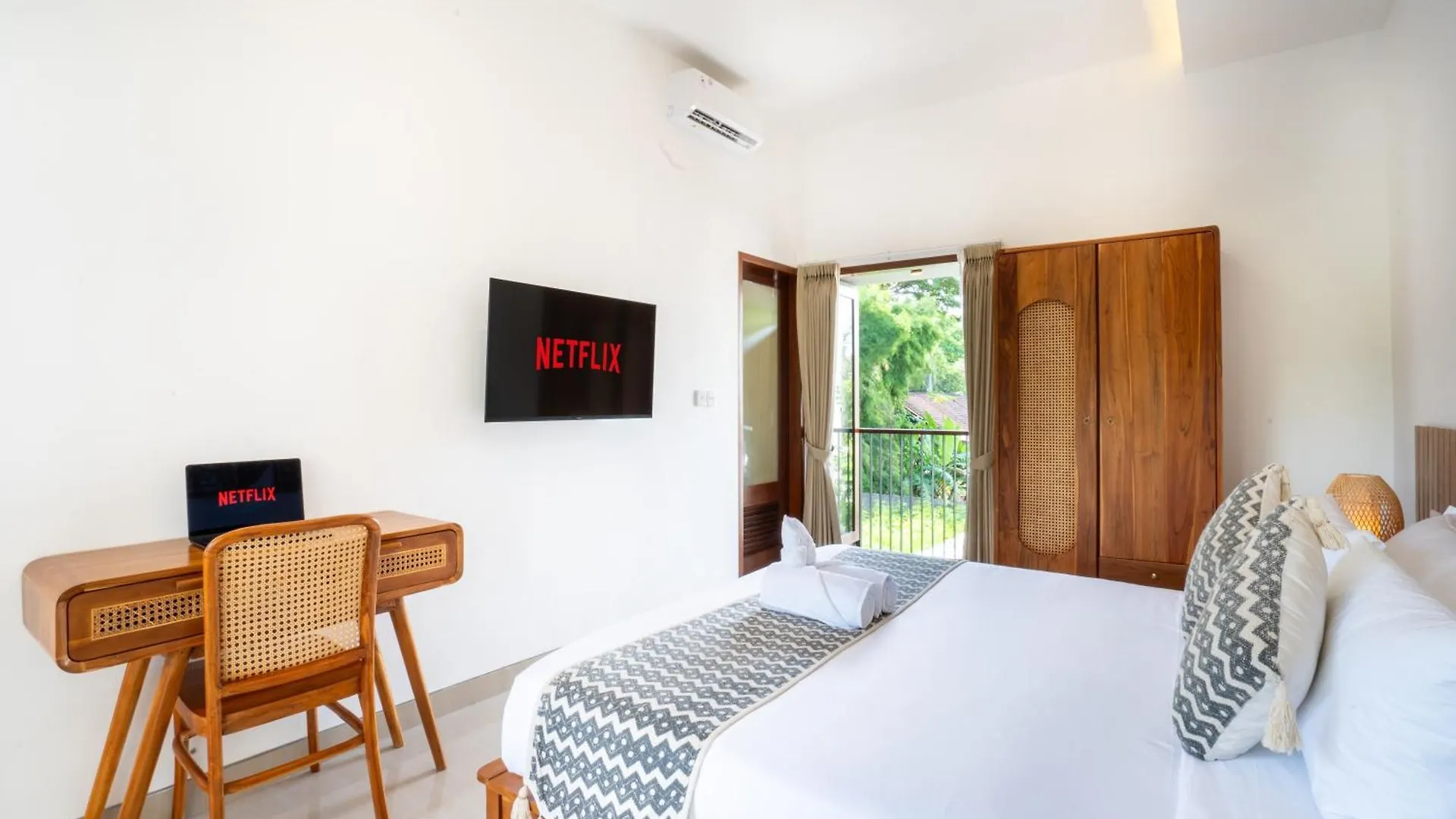 Jimbaran Breeze Villa